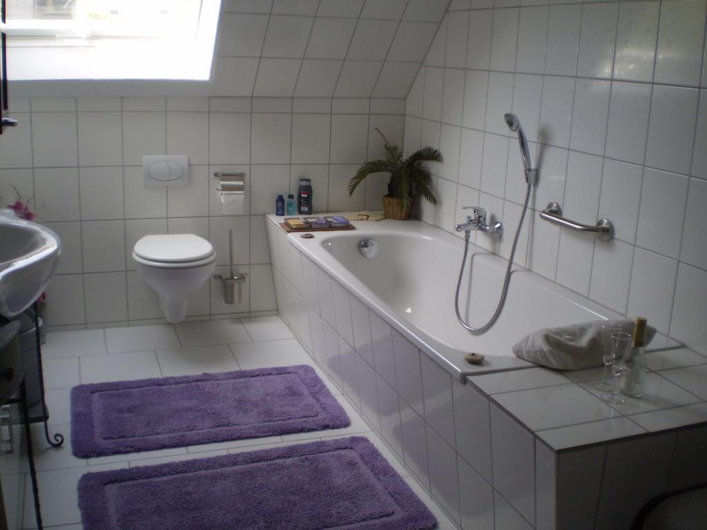 Grundhaeusle Apartment Gutenbach Phòng bức ảnh
